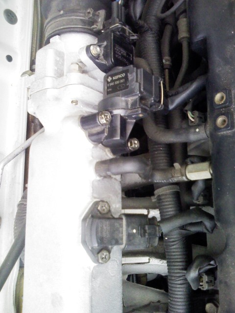 sensors on the air manifold