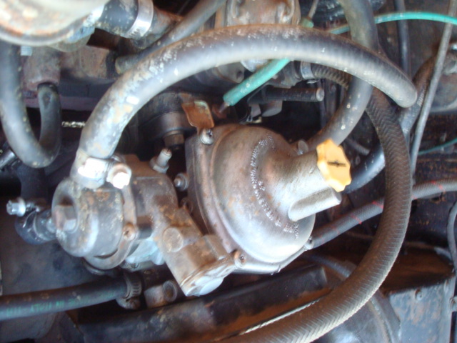 MG Car Repair: MGB 1975, emission control equipment, moss europe