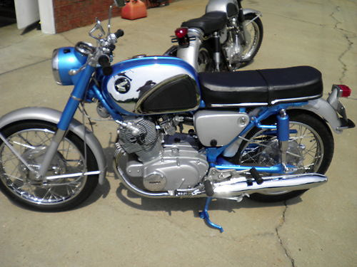 \'66 honda 305