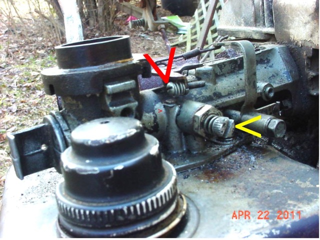 Small Engines (Lawn Mowers, etc.): B&S engine stalling, starter clutch, red arrow