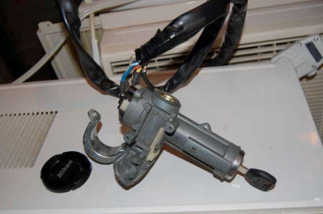 typical Honda lock assembly