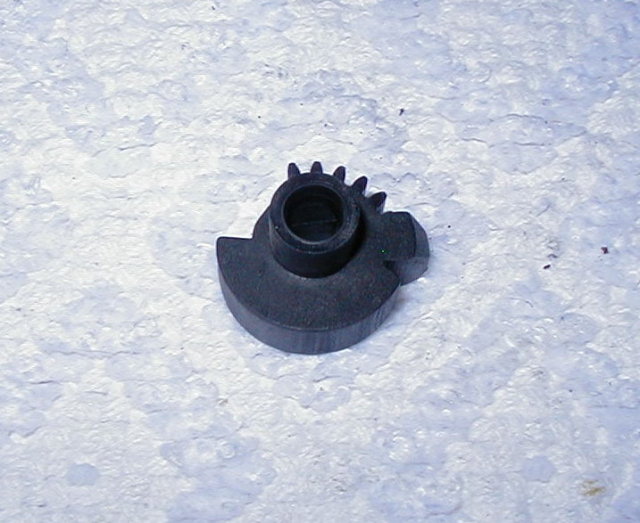 rack actuator pinion gear