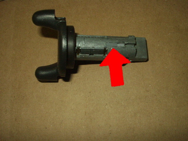 Lock cylinder for GM