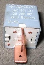 Volkswagen Repair: 1997 Jetta TDi, amp fuse, engine cranks