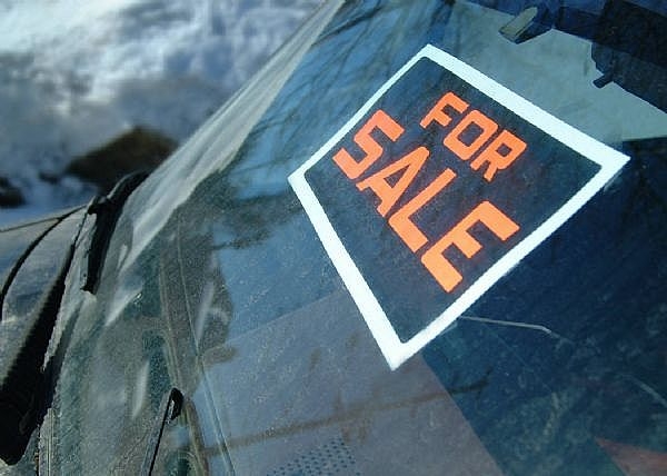 How to avoid car scams on Craigslist