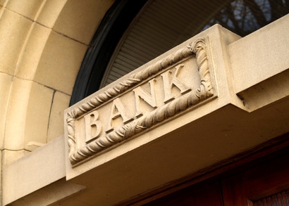 About Auto Loans for People With Fixed Income