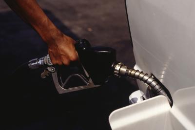 The Best Mid-Size Cars for Gas Mileage (with Pictures)