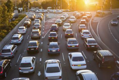 The Positive & Negative Effects of Cars (with Pictures)