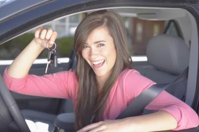 Cute Cars for Teens (with Pictures)