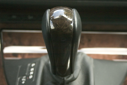 Advantages & Disadvantages of Gearboxes Without Clutches