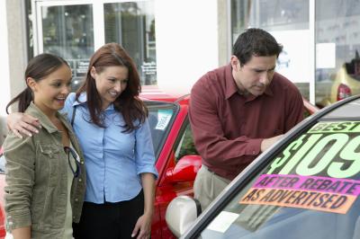 Nada Vs. Kelley Blue Book (with Pictures)