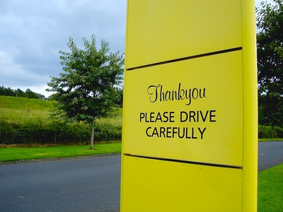 How to Learn Road Signs and Traffic Rules