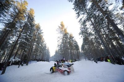 How to Drift an All-Wheel-Drive Car