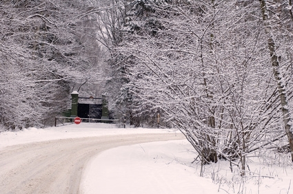 How Do ABS Brakes Work in the Ice & Snow?