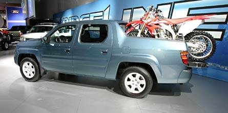 How to Tie Down a Motorcycle in a Pickup