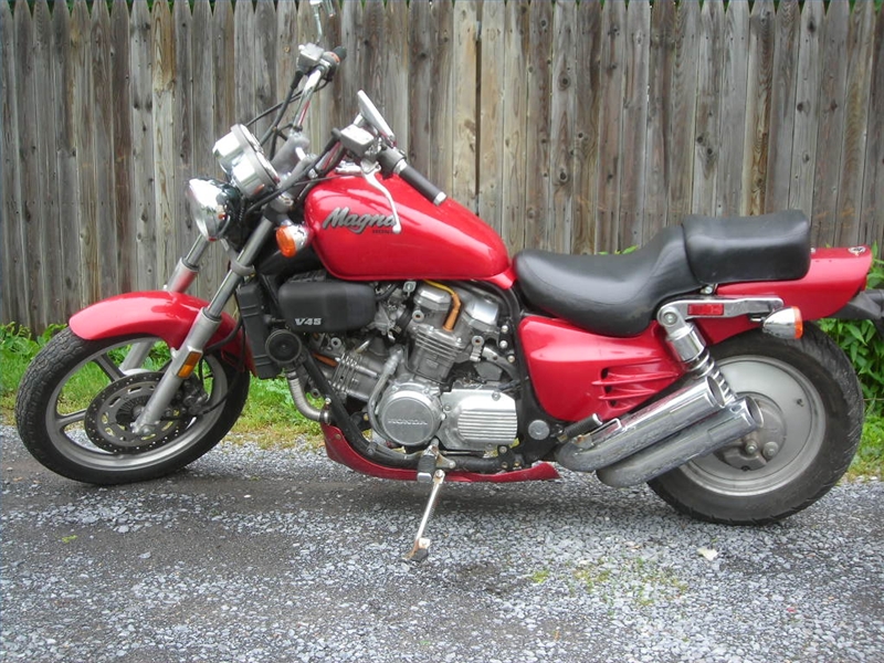 How to Put a Motorcycle in Neutral