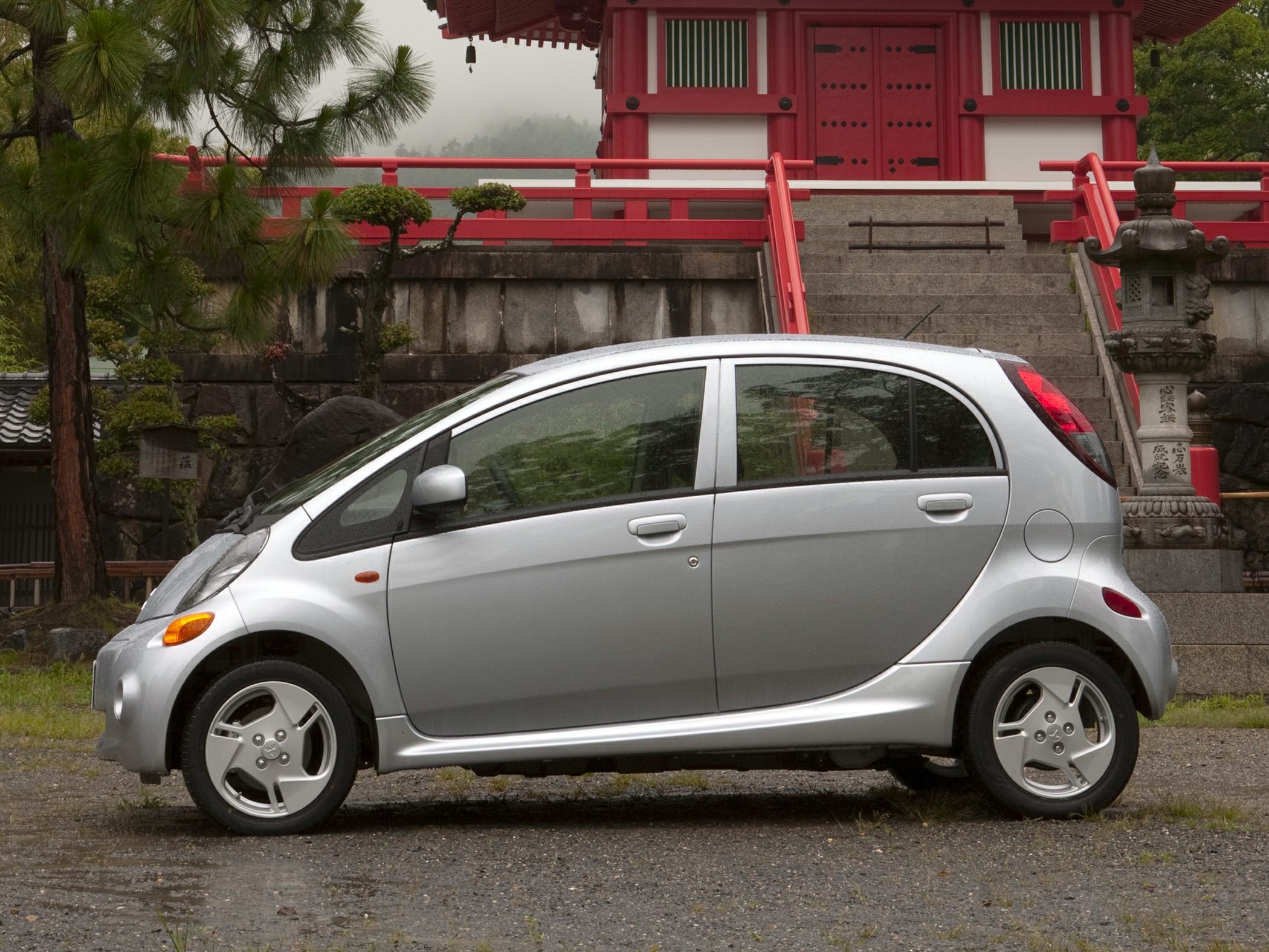 Mitsubishi i-MiEV