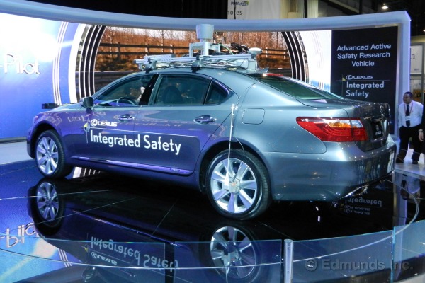 Car Tech Trends at the 2013 Consumer Electronics Show
