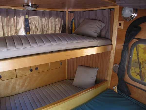 bunk beds in raindrop
