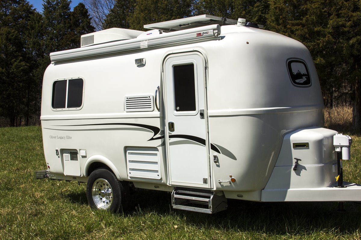 Legacy Elite travel Trailer
