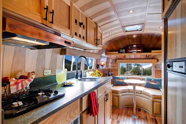 Custom-1954-Airstream-Flying-Cloud-Travel-Trailer-7