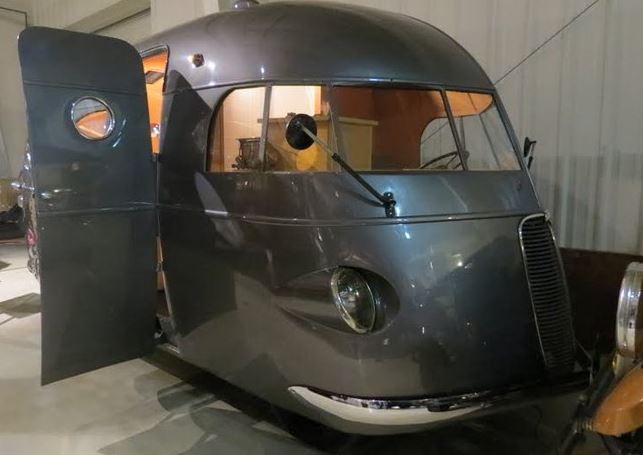 1937 Hunt House Car with First Working RV Shower