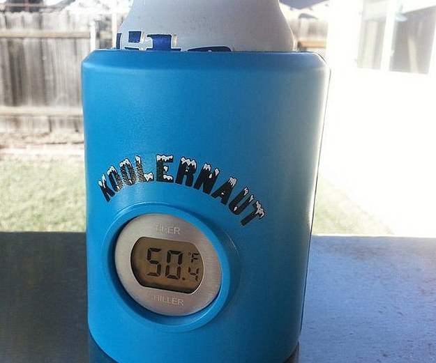 temperature controlled beer koozie