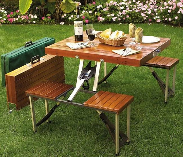 folding wooden picnic table