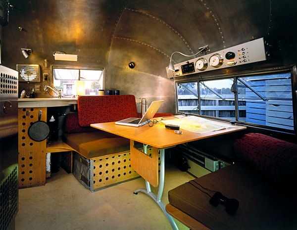 paul-welscheyer-airstream-interior