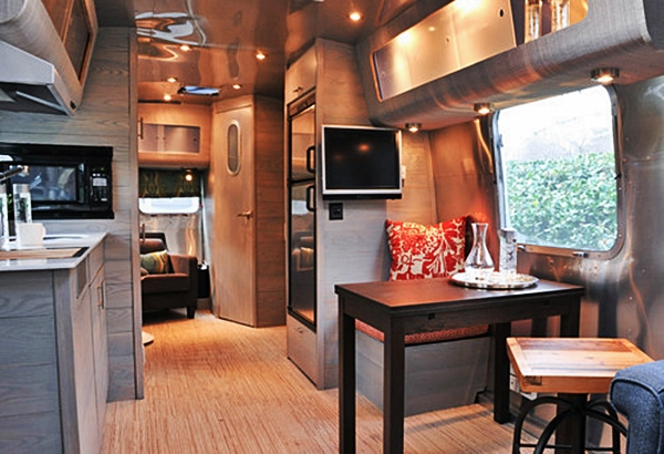 good-cottage-airstream