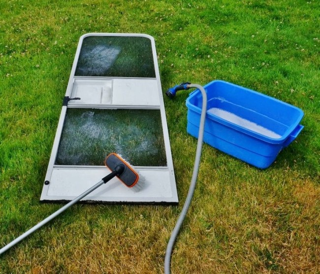 Washing-the-Screen-Door