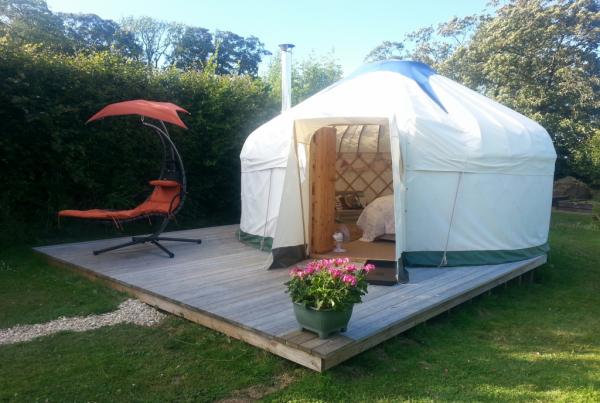 yurt-glamping-at-south-worden-yurt-80964