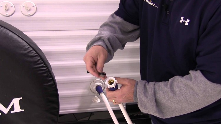 Fresh water hose connections on an RV