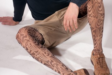 Patterned mantyhose
