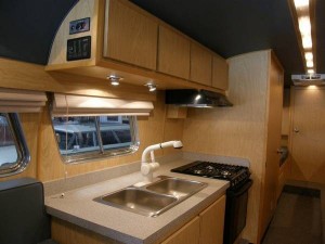 49-flxible-clipper-bus-motorhome-conversion-for-sale-008-600x450