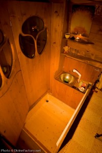 dipa-vasudeva-das-work-van-to-tiny-cabin-conversion-diy-motorhome-008
