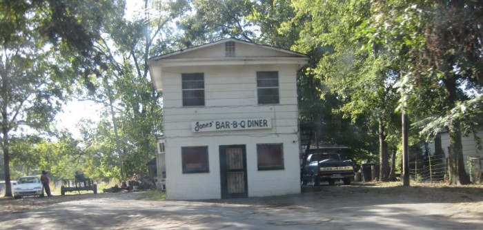 jonesbbq-700x333