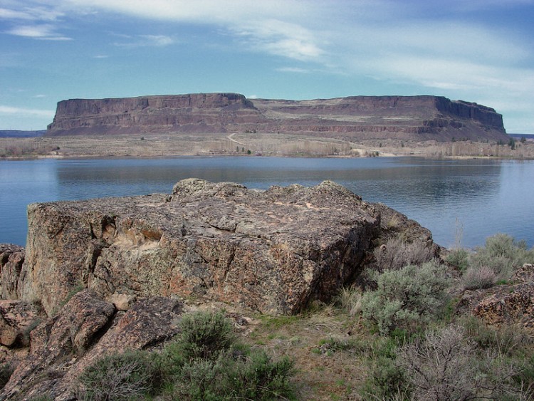 SteamboatRock-1