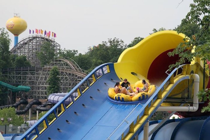 holiday world