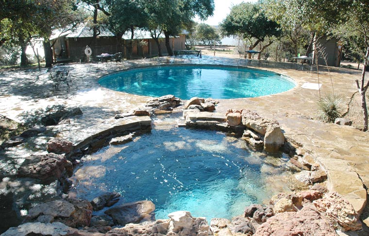 top_features&amenities