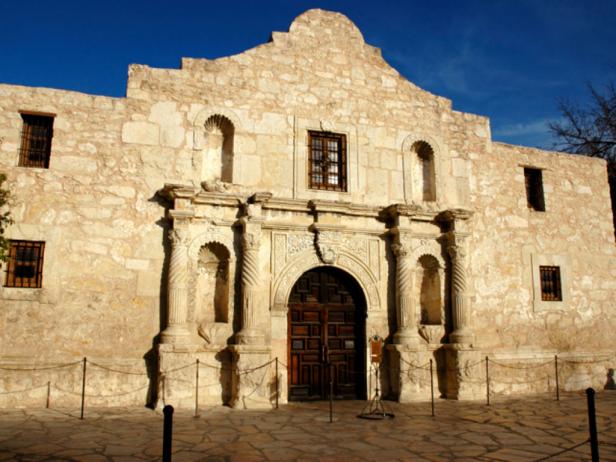 texas-historic-sites-alamo.rend.tccom.616.462