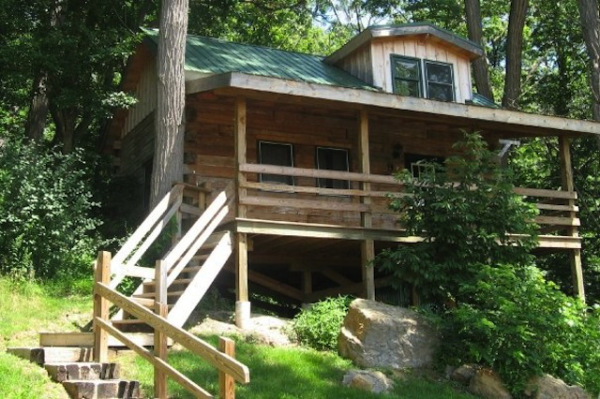 bluff-cabins-camping