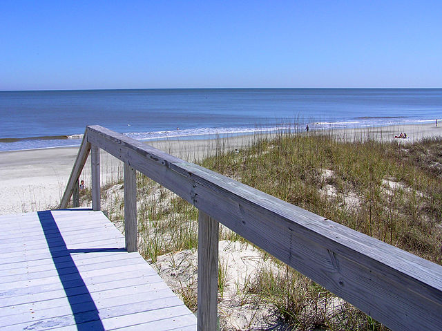640px-Beach_and_Boardwalk_on_Jekyll_Island