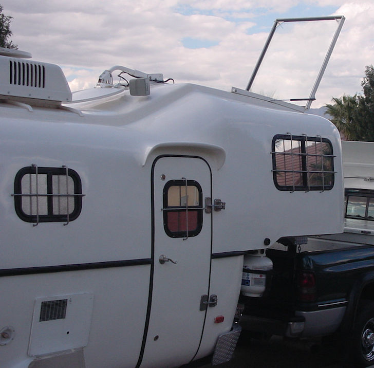 Theres-a-three-foot-by-four-foot-skylight-that-opens-over-the-upper-bunk-area