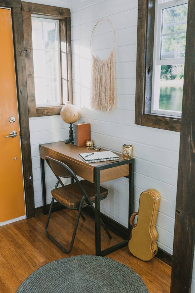 tiny home mobile living