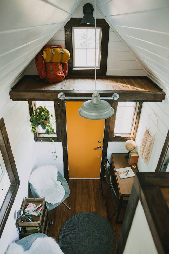 tiny home mobile living