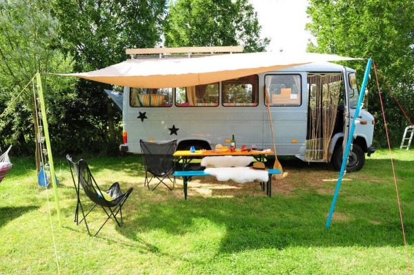 surf-bus-cozy-camper-van-001-600x398