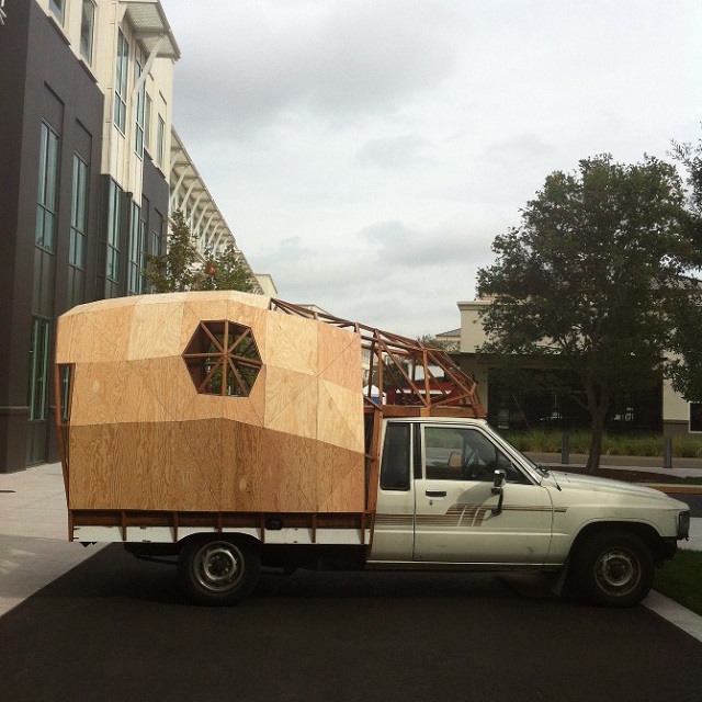 Toyota-Pick-Up-Camper-4