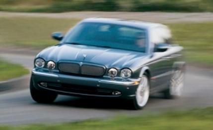 2004 Jaguar XJR