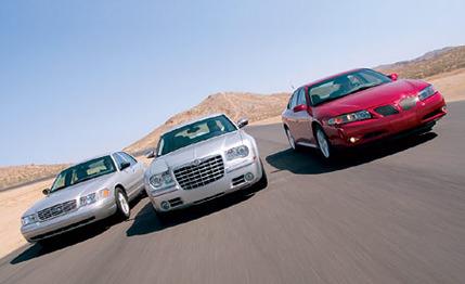 2004 Chrysler 300 vs. Ford Crown Victoria, Pontiac Bonneville